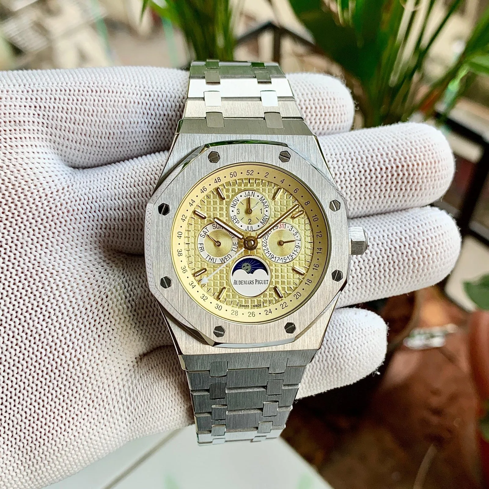 Audemars Piguet Perpetual Calendar Salmon Dial Watch