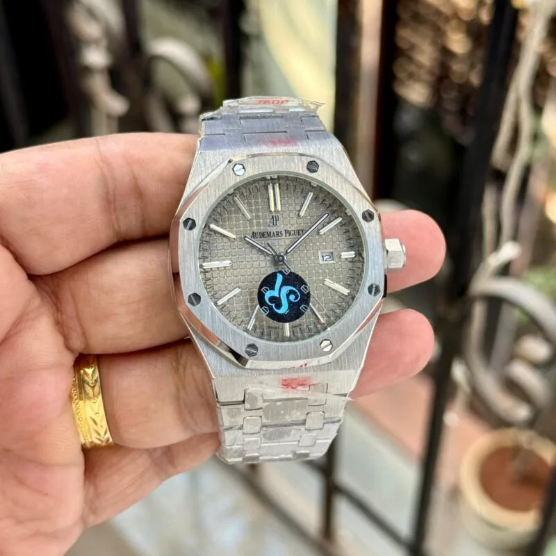 Audemars Piguet Royal Oak Jumbo Grande Tapisserie Dial
