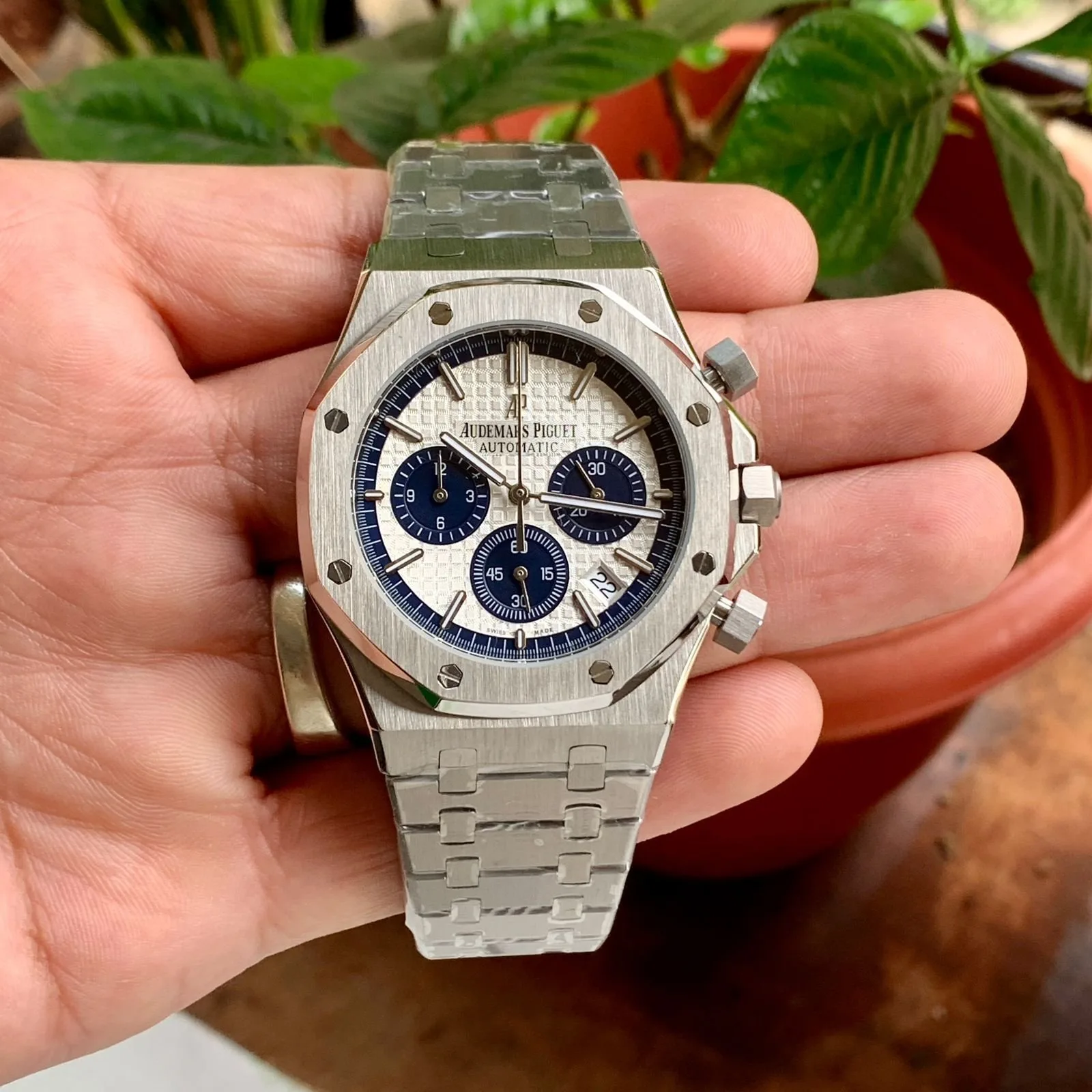 Audemars Piguet Royal Oak Offshore Silver White Dial Quartz