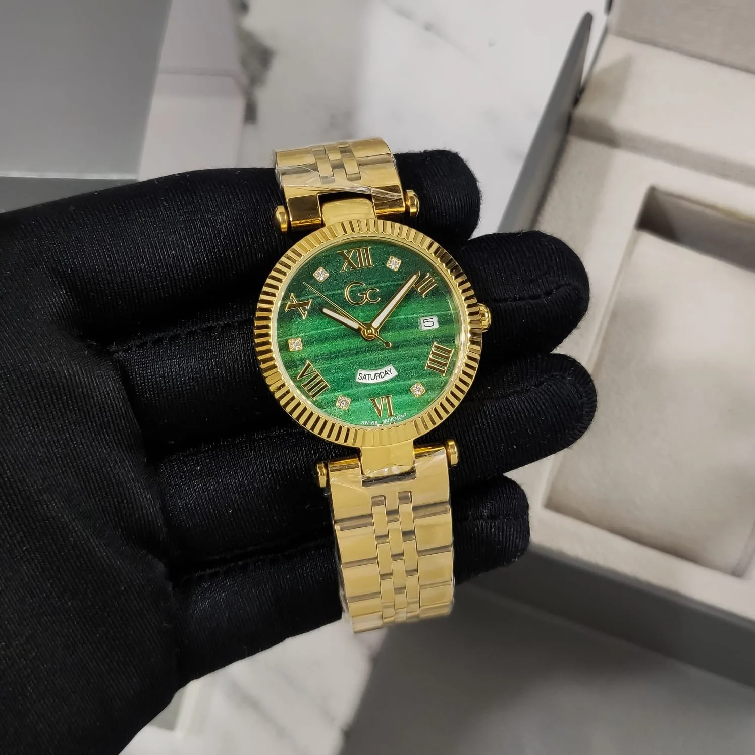 Gc Flair Z01006L9MF Green Dial Watch Guess