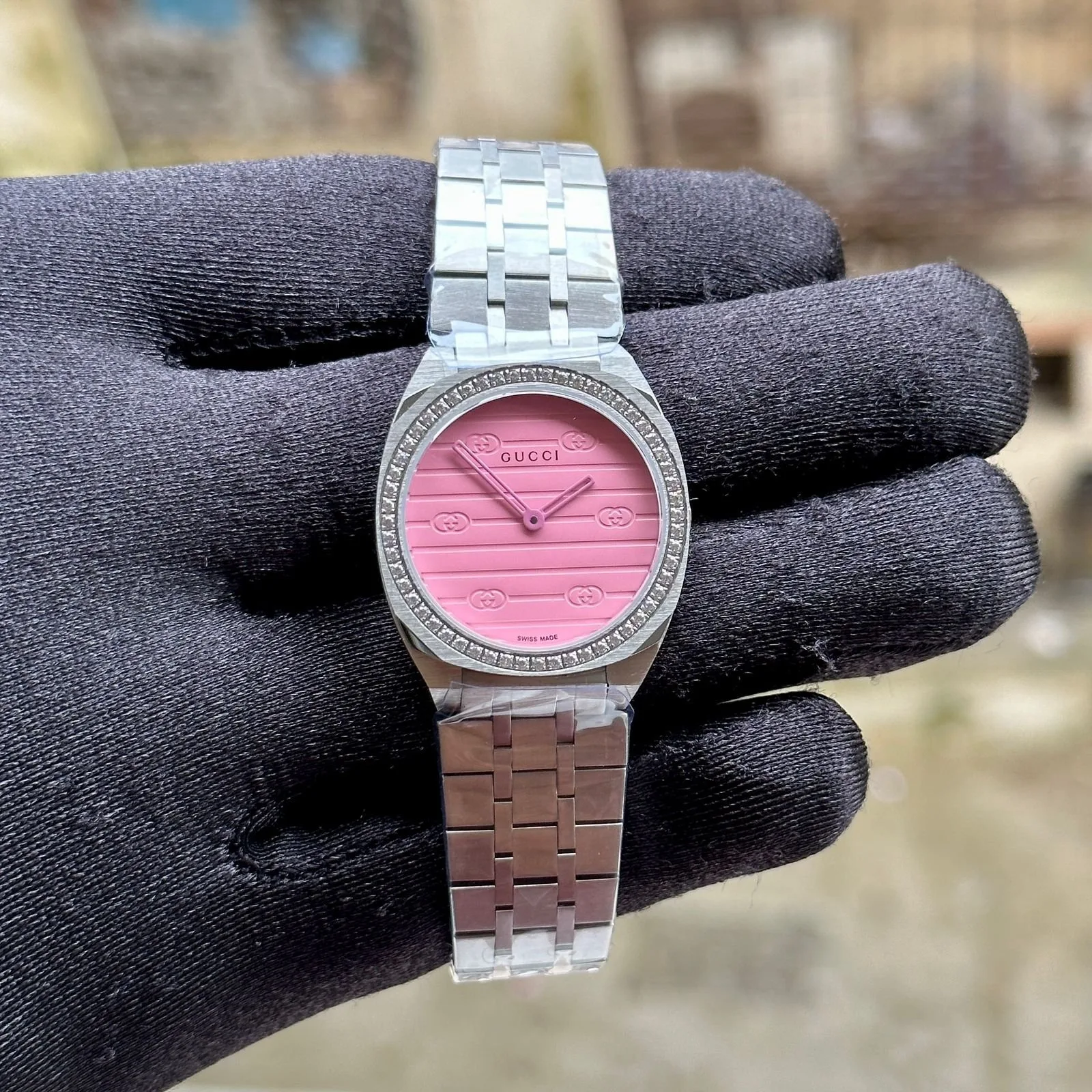 Gucci 25H Pink Diamond Bezel Chronograph