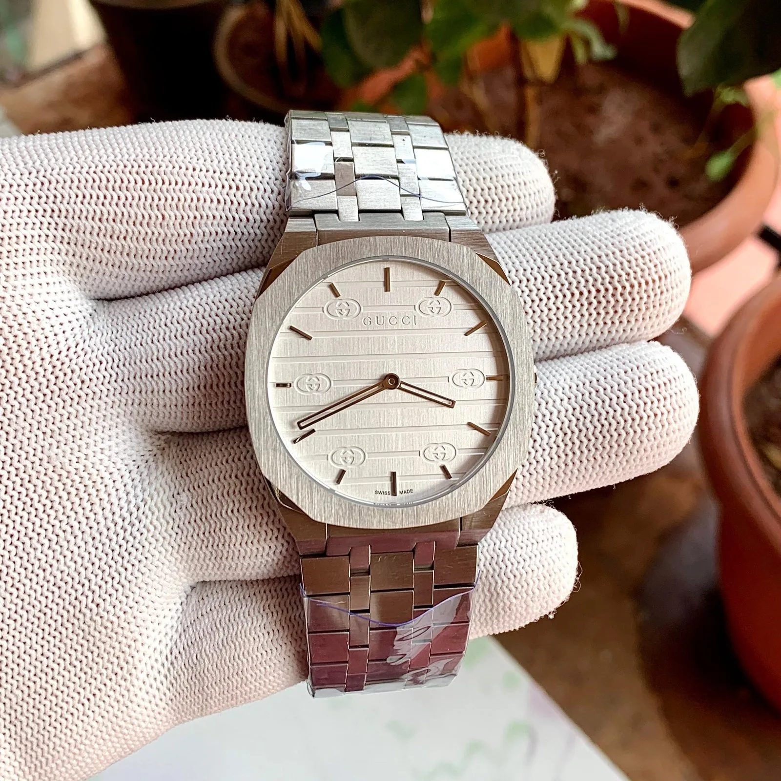 Gucci 25H Series Ocean White Quartz Timepiece