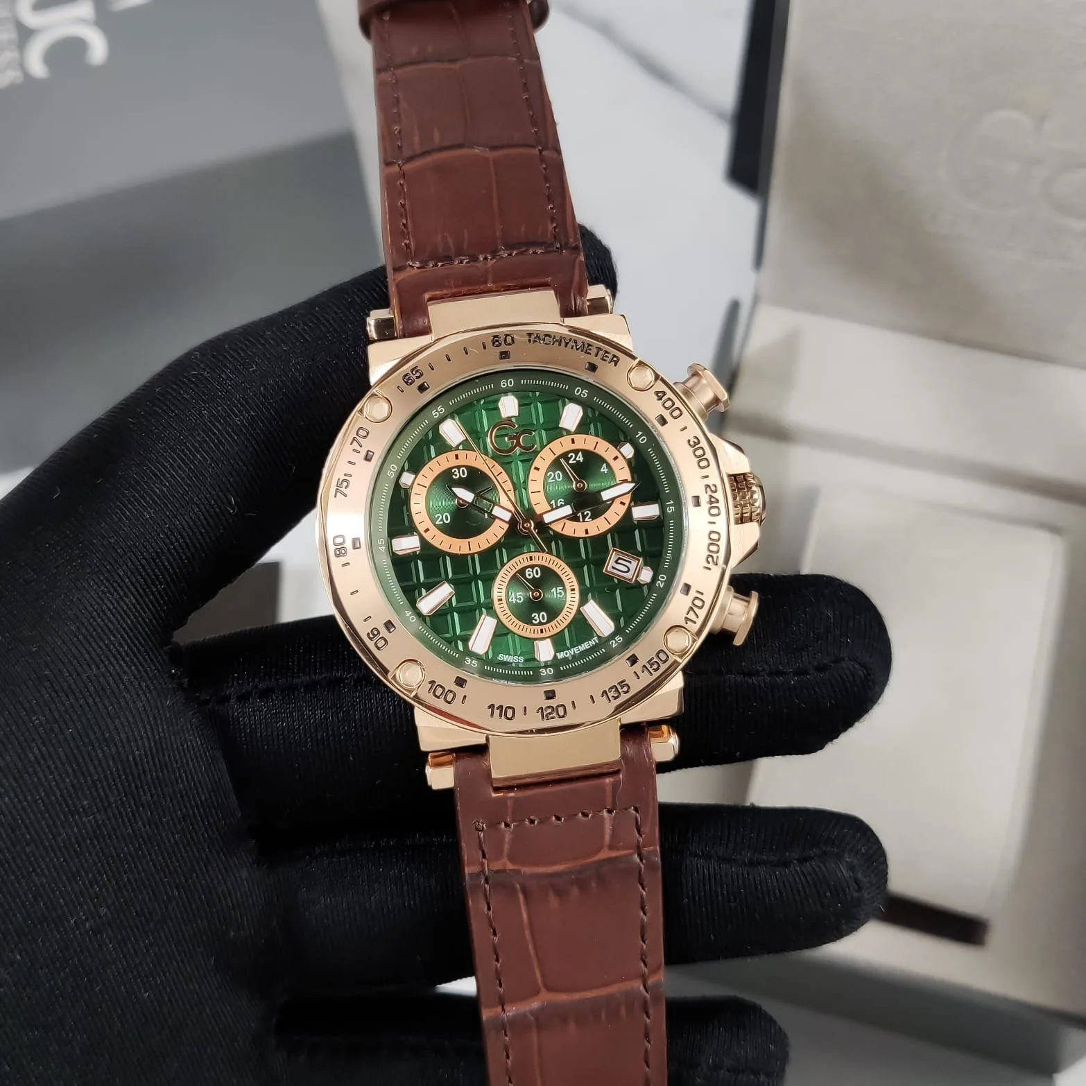 Guess Chronograph Y81009G9MF Analog Timepiece