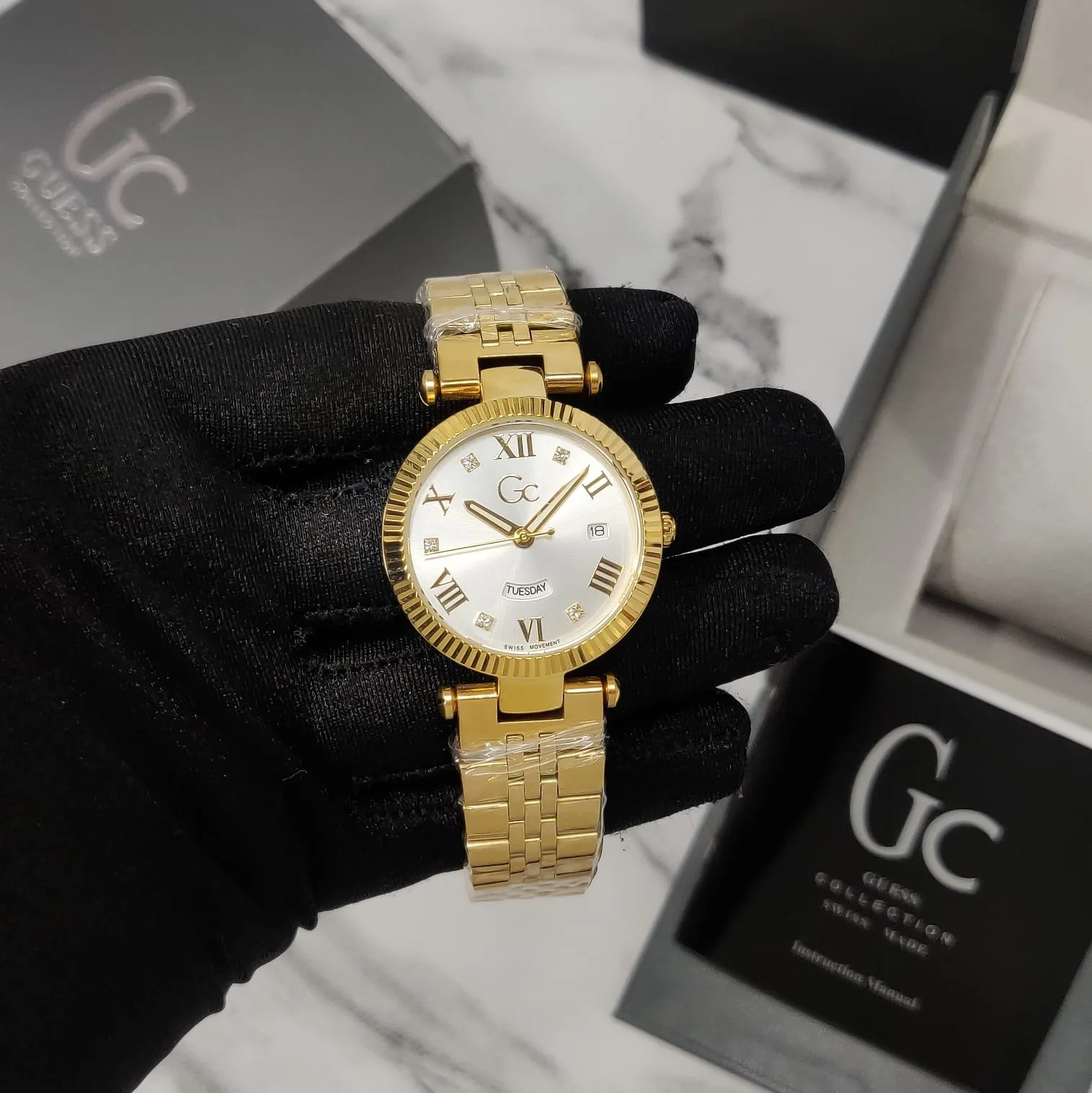 Guess Flair Z01004L1MF Elegant Design