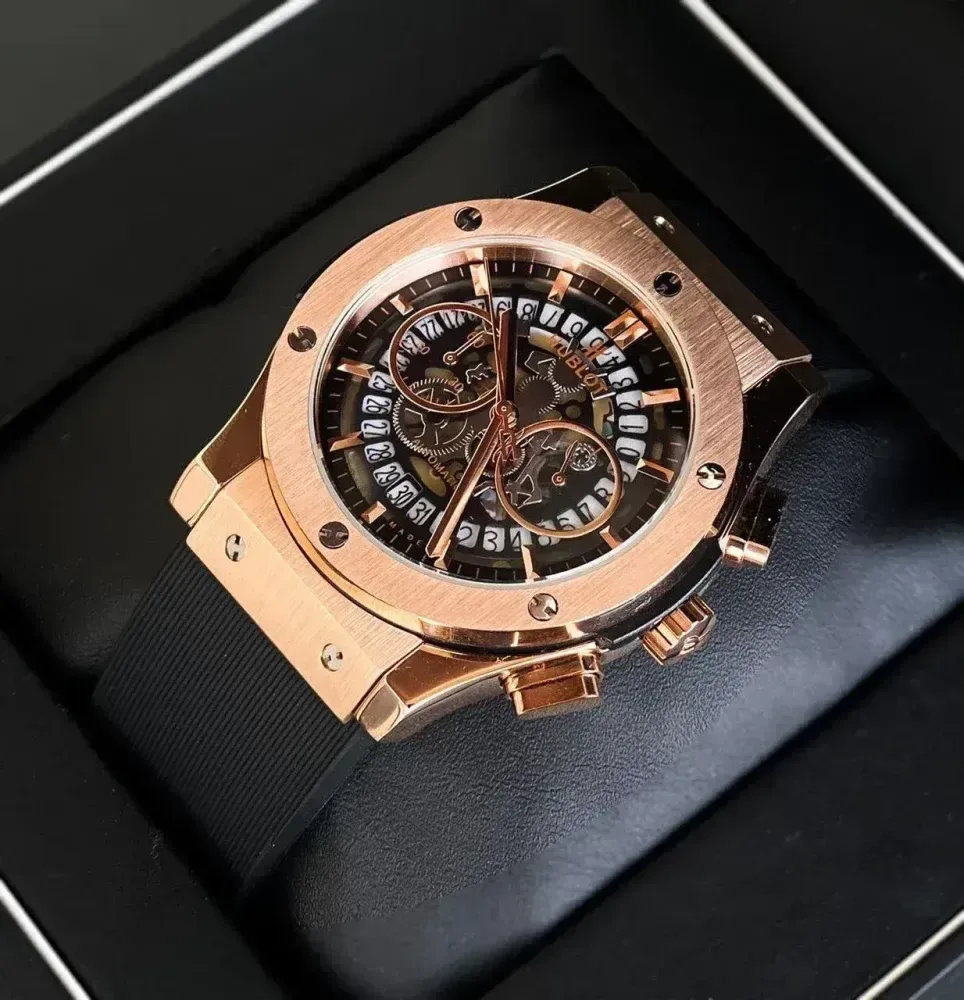 Hublot Big Bang Black Swiss Quartz Watch