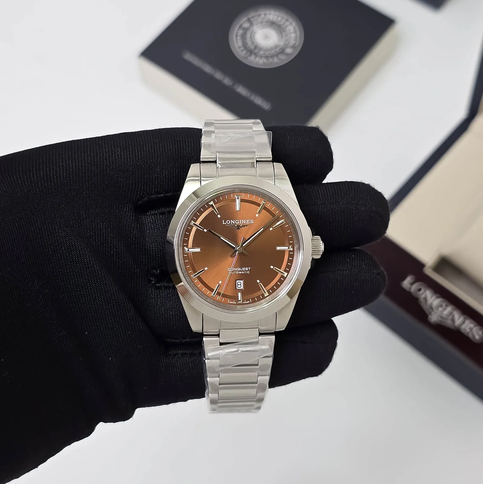 Longines Conquest L3.830.4.62.6 Automatic Sunray Dial