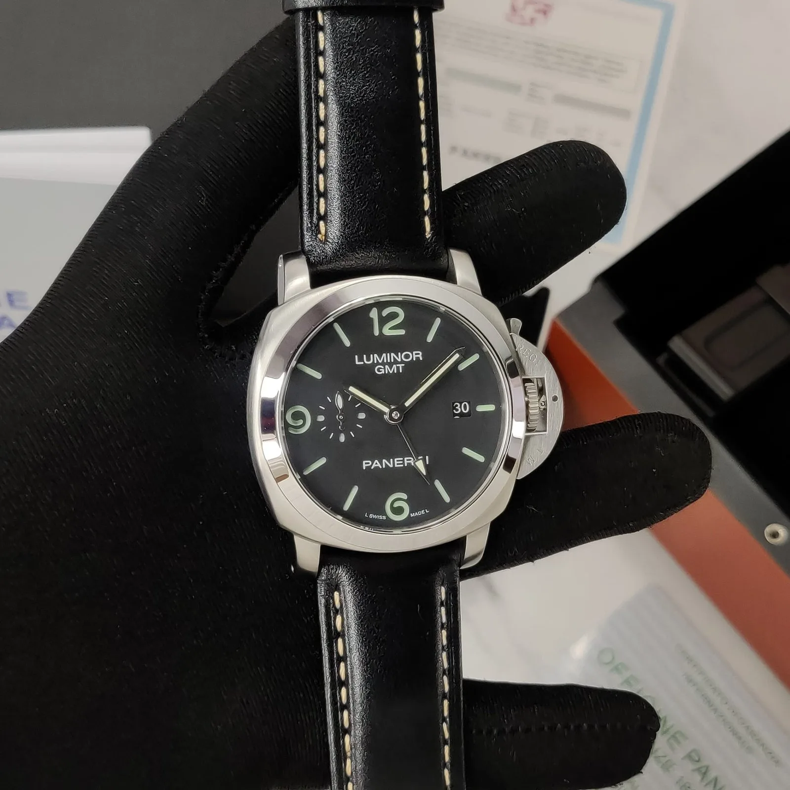 Luminor Panerai 1950 3 Days GMT Black Edition