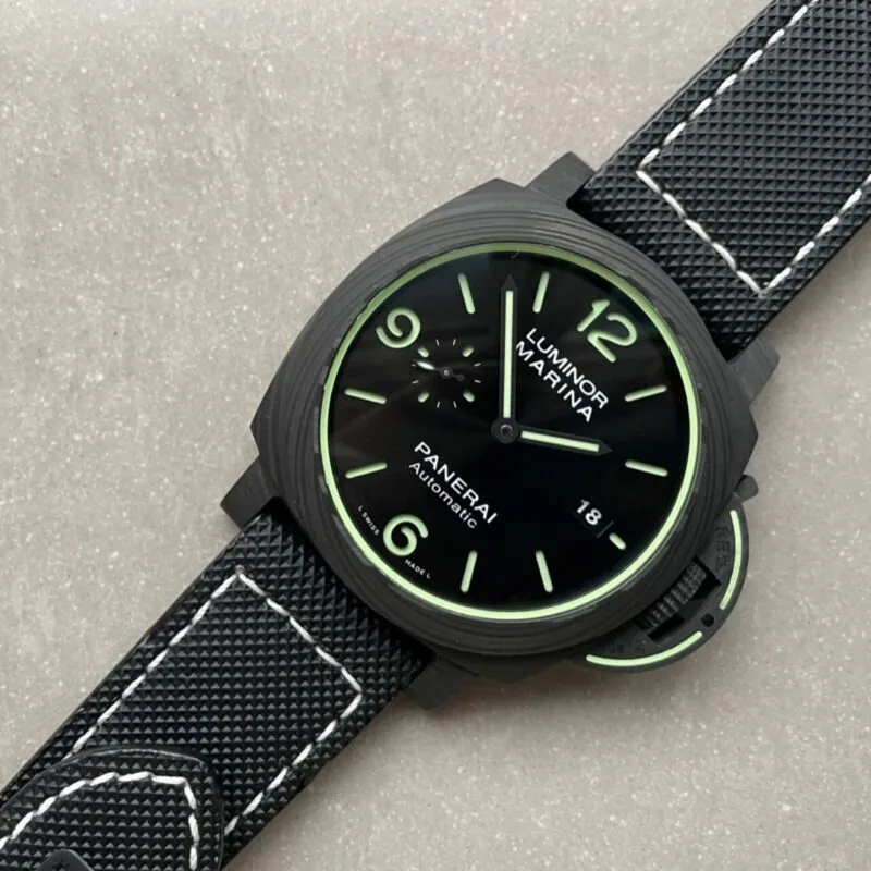 Luminor Panerai Marina Carbotech 44mm