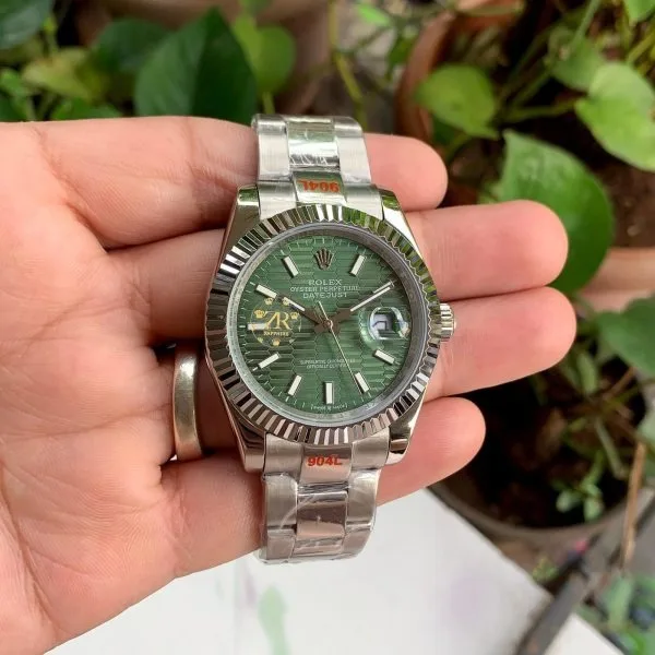 Oyster Perpetual Datejust Green Motif 41mm Rolex