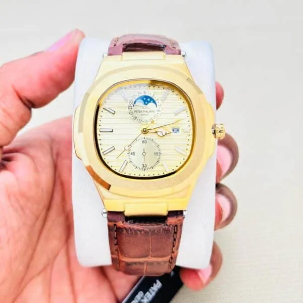 Patek Philippe Nautilus 5712R-001 Watch