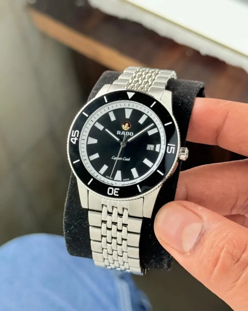 RADO CAPTAIN COOK 7AAA PREMIUM AUTOMATIC BLACK DIAL