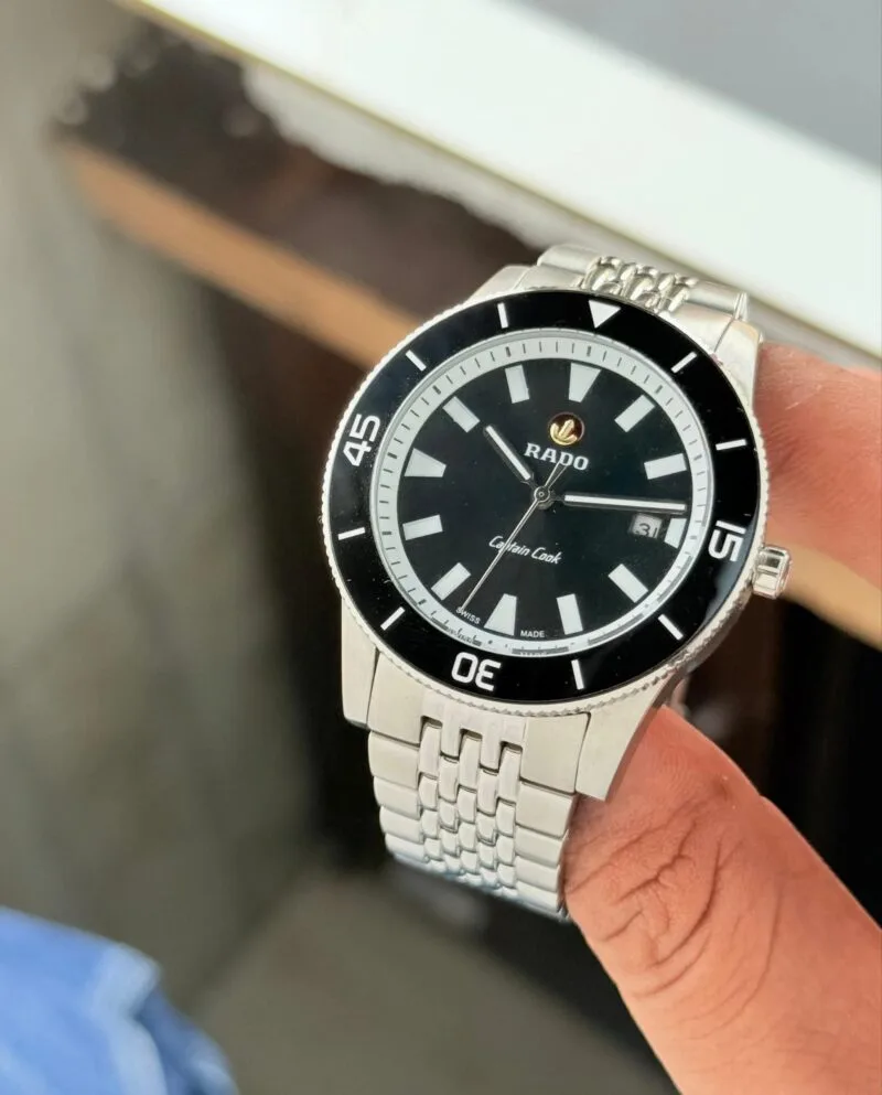 RADO CAPTAIN COOK 7AAA PREMIUM AUTOMATIC BLACK DIAL