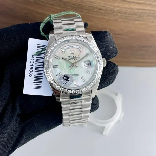 Rolex Day-Date White Dial Diamond Bezel OZ