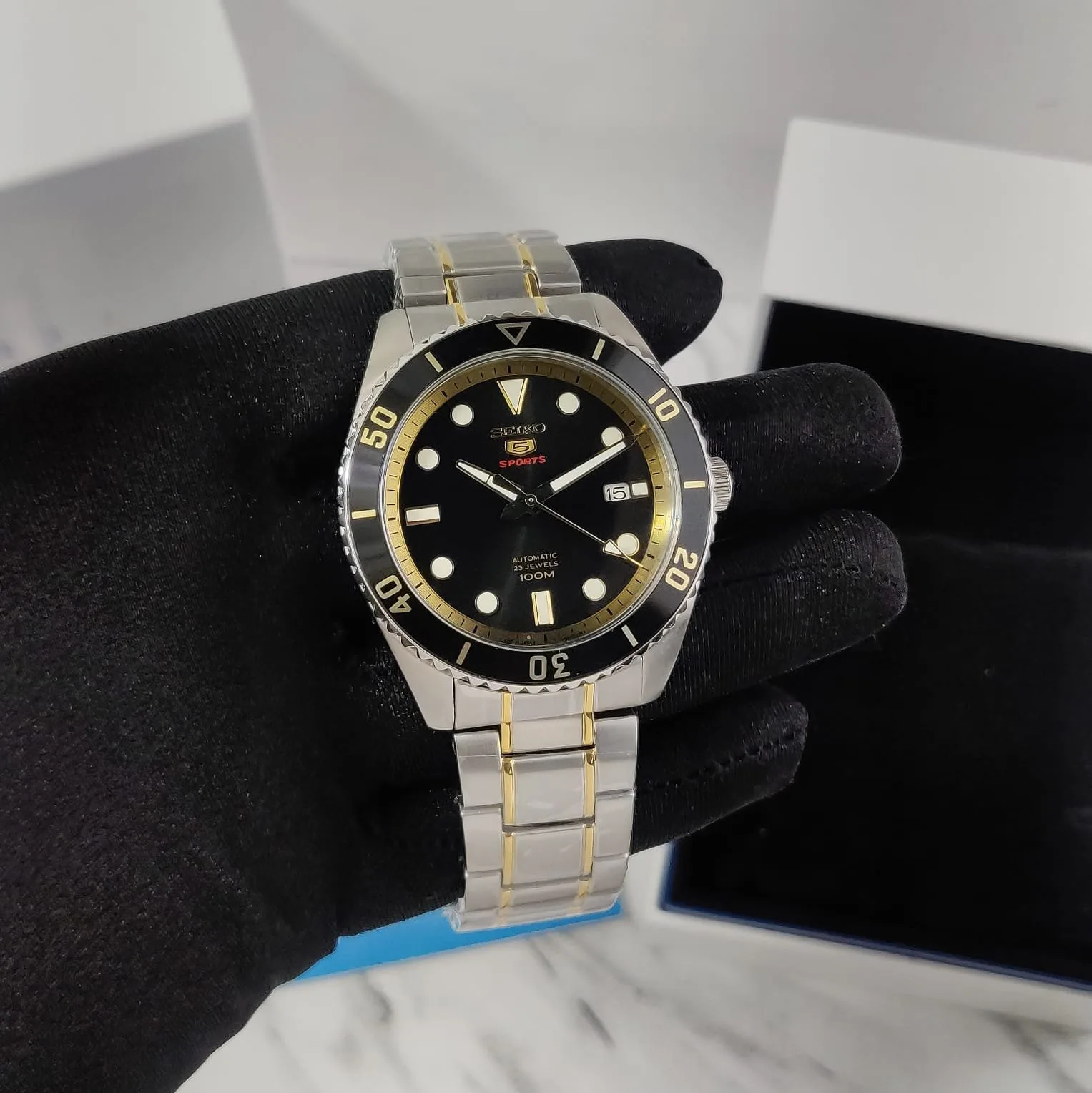 Seiko 5 Sports Diver SRPB94JI Black Dial