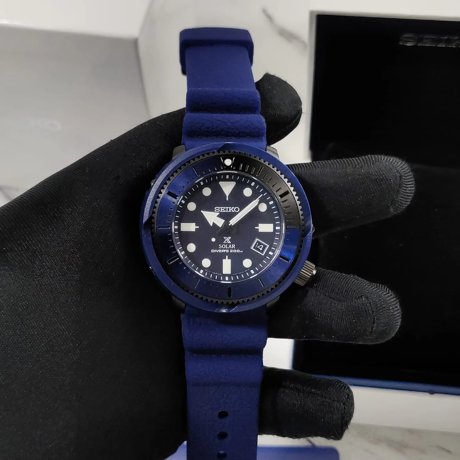 Seiko Street TUNA SNE533P1 Solar Quartz