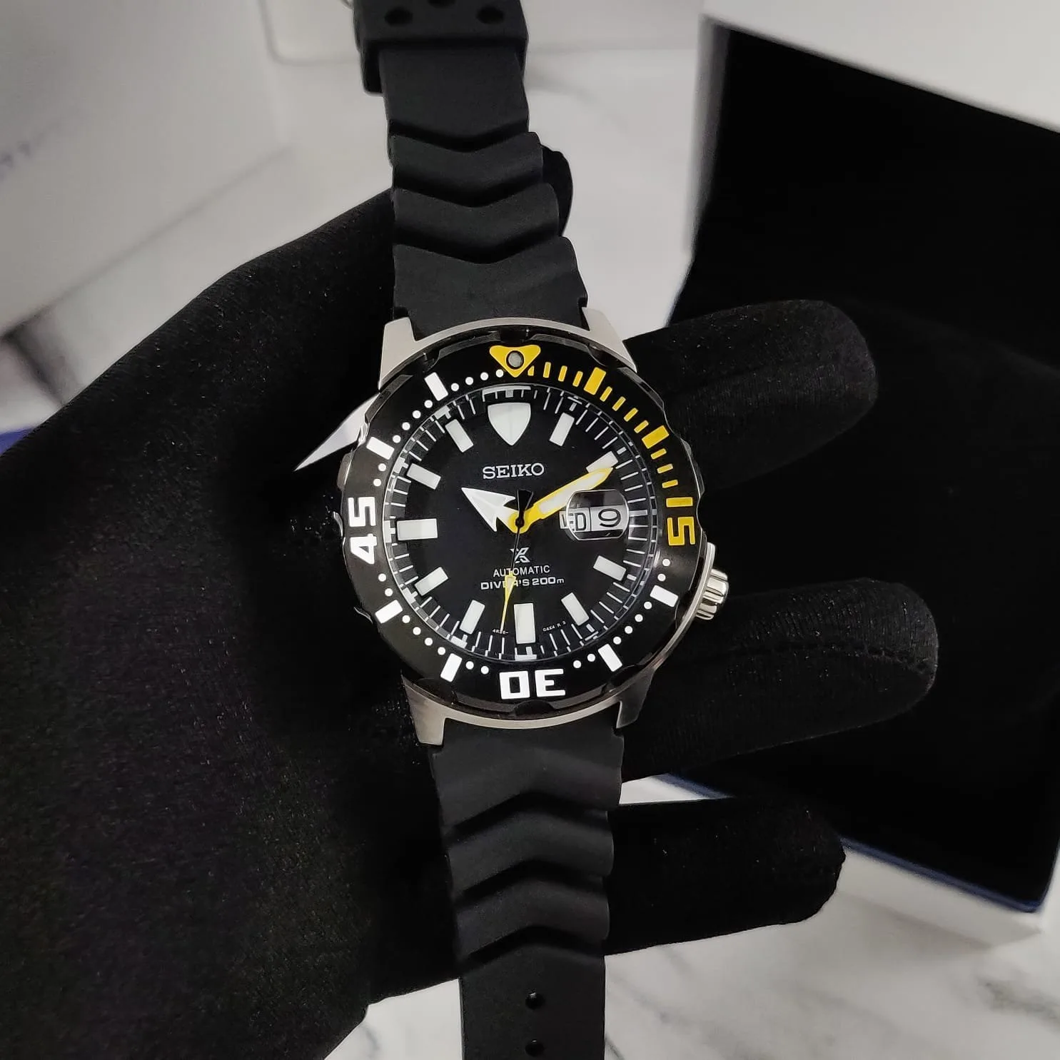 Seiko Yellow Fin Tuna Black Dial Watch